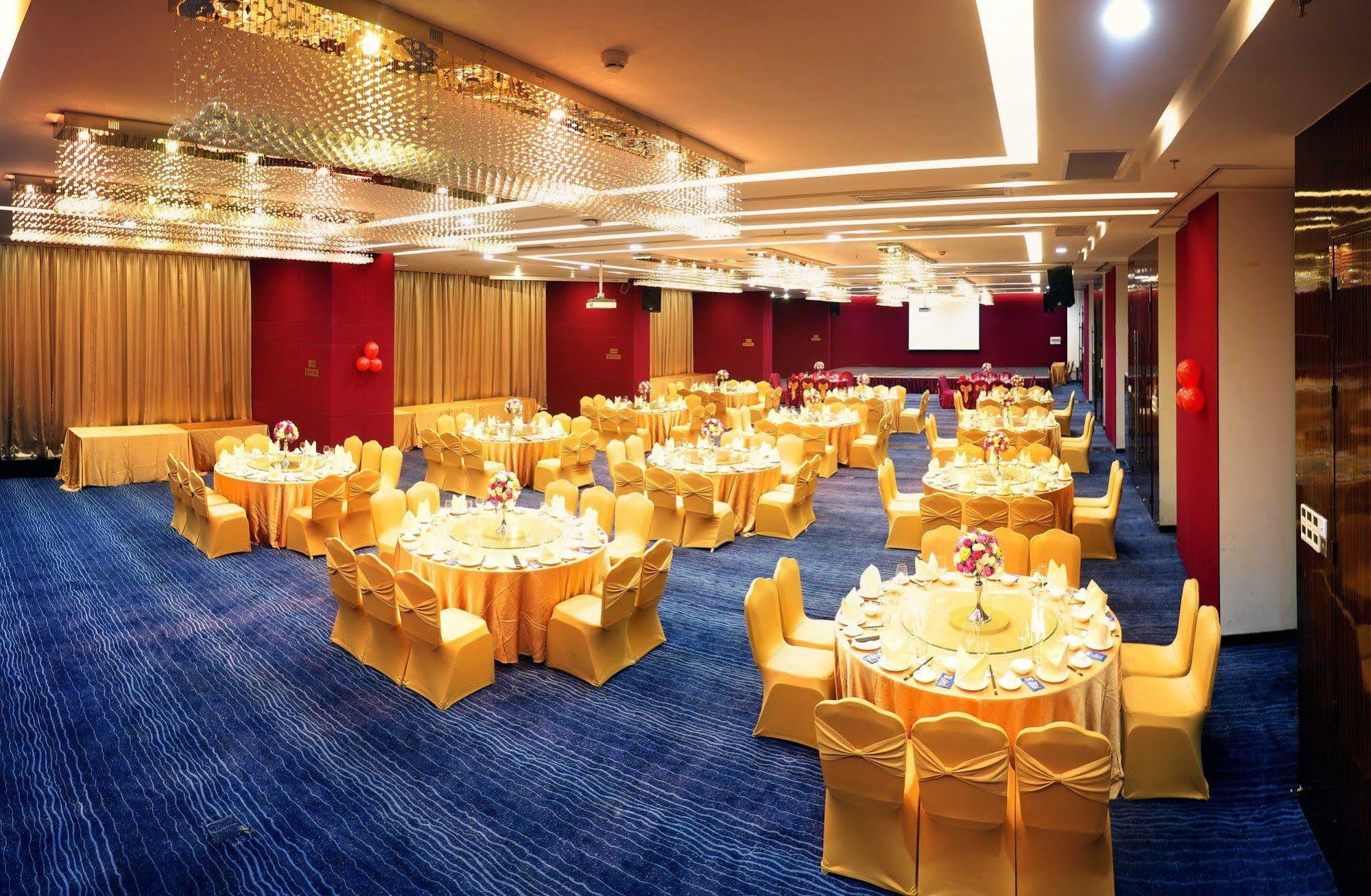 Shenzhen Baoan Plus Gems Cube Hotel Extérieur photo